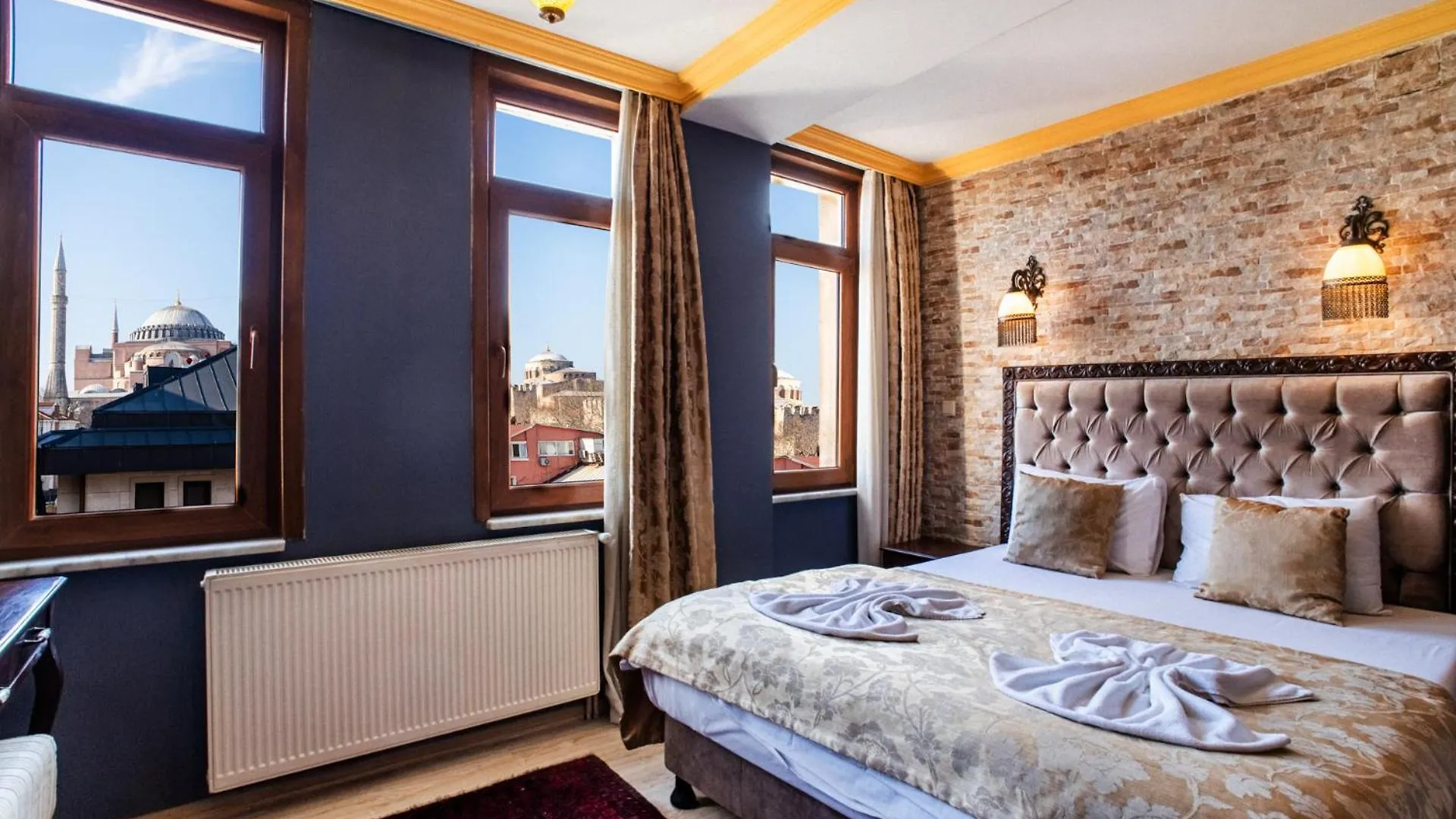 Cheers Hostel Istanbul Turkey