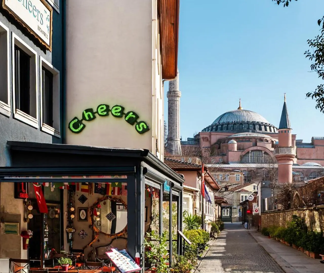 Cheers Hostel Istanbul