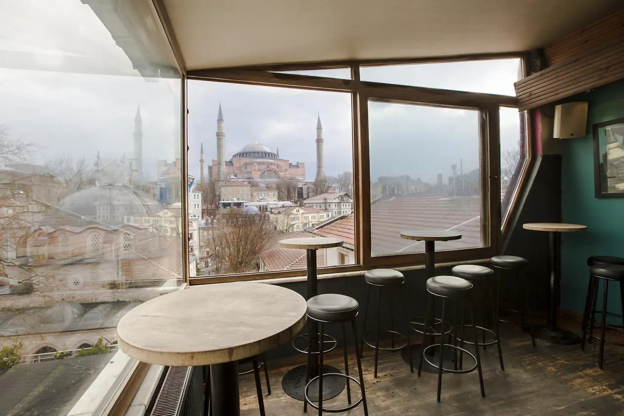 Cheers Hostel Istanbul