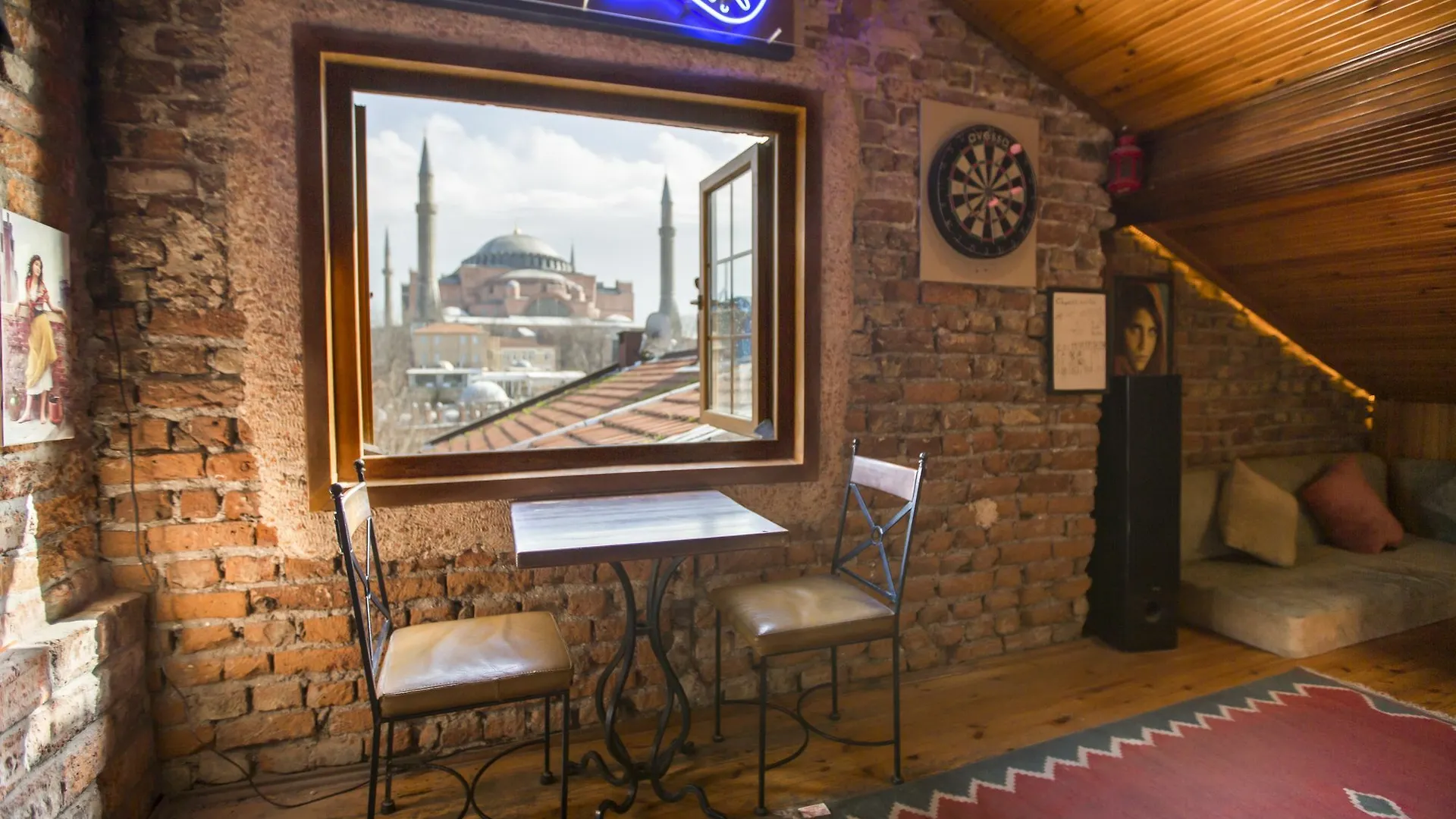Cheers Hostel Istanbul